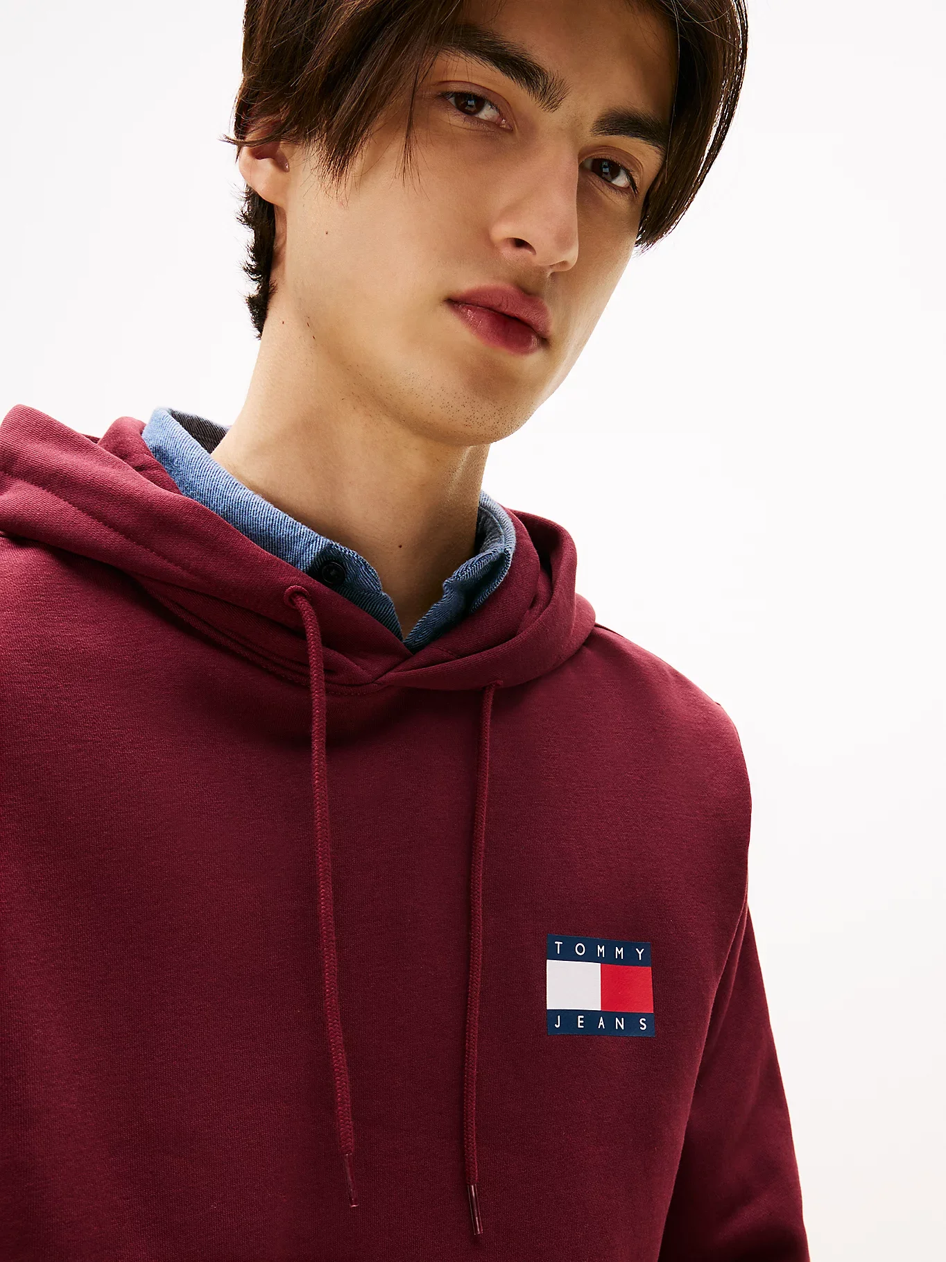 Tommy Hilfiger TJM Klasik Bayrak Desenli Normal Kesim Kapüşonlu Erkek Kırmızı  Sweatshirt DM0DM20738XIU