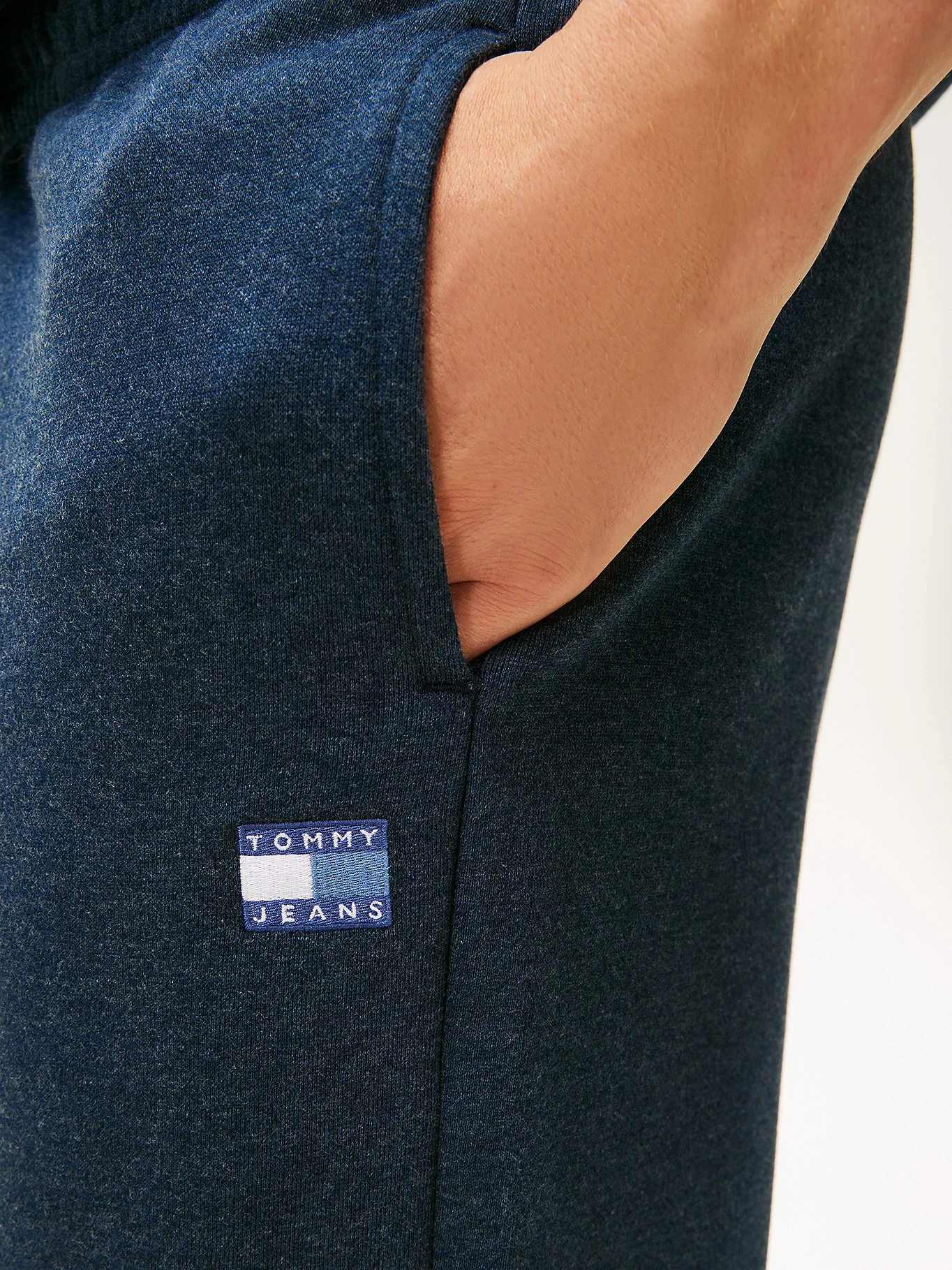 Tommy Hilfiger TJM Normal Kesim Armalı Erkek Mavi Eşofman Altı DM0DM22358C1G