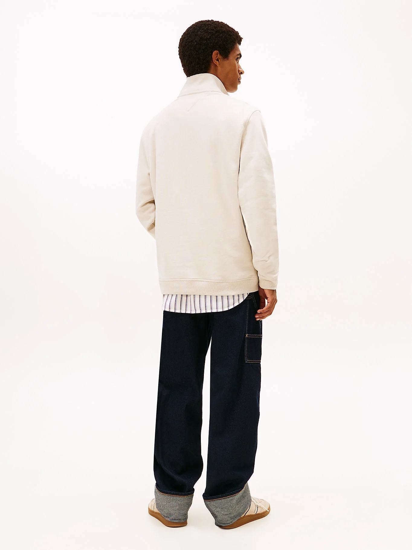 Tommy Hilfiger TJM Normal Kesim Armalı Yarım Fermuarlı Erkek Beyaz Sweatshirt DM0DM22344YBH