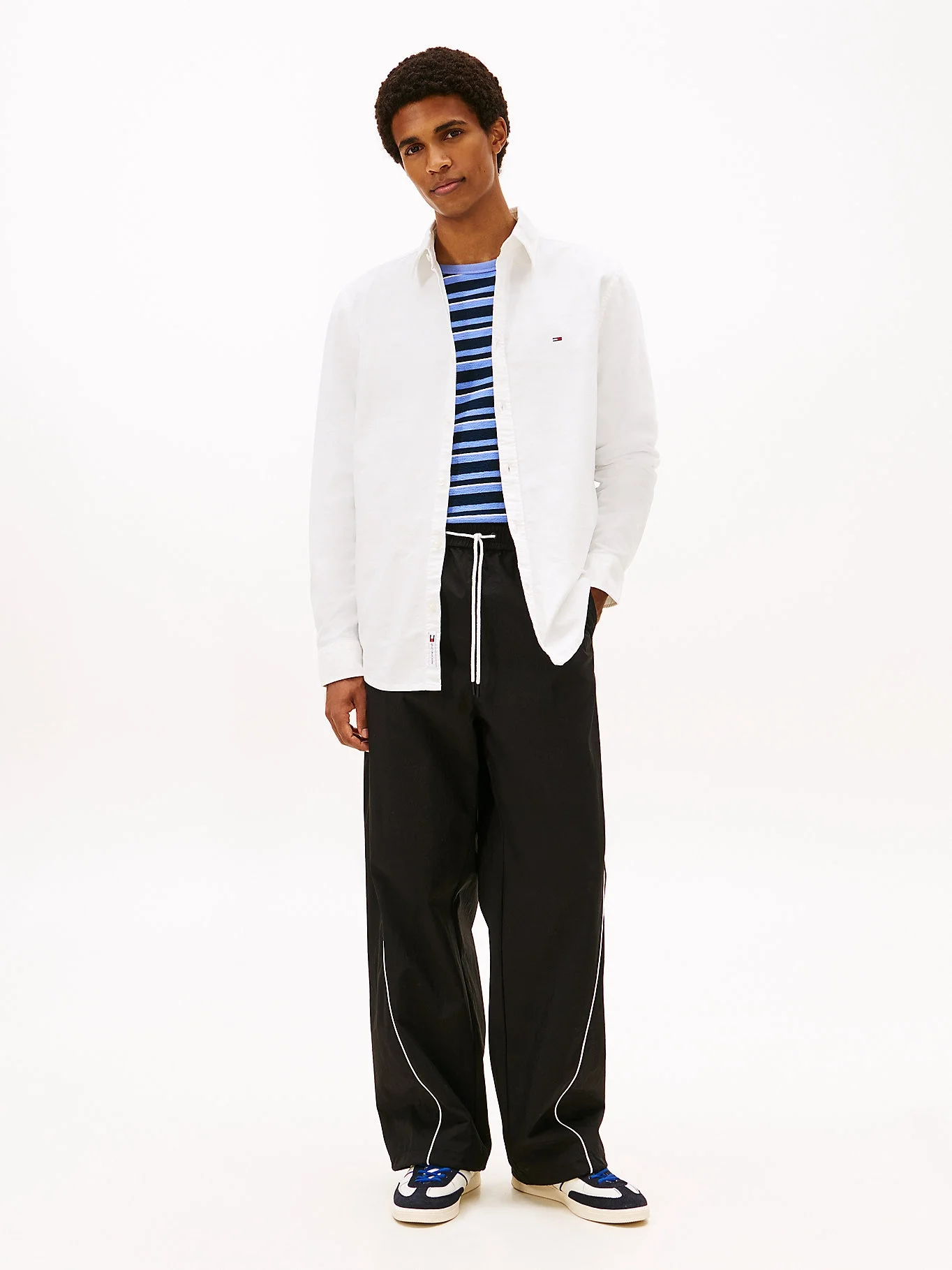 Tommy Hilfiger TJM Normal Kesim Oxford Erkek Beyaz Gömlek DM0DM22836YBL