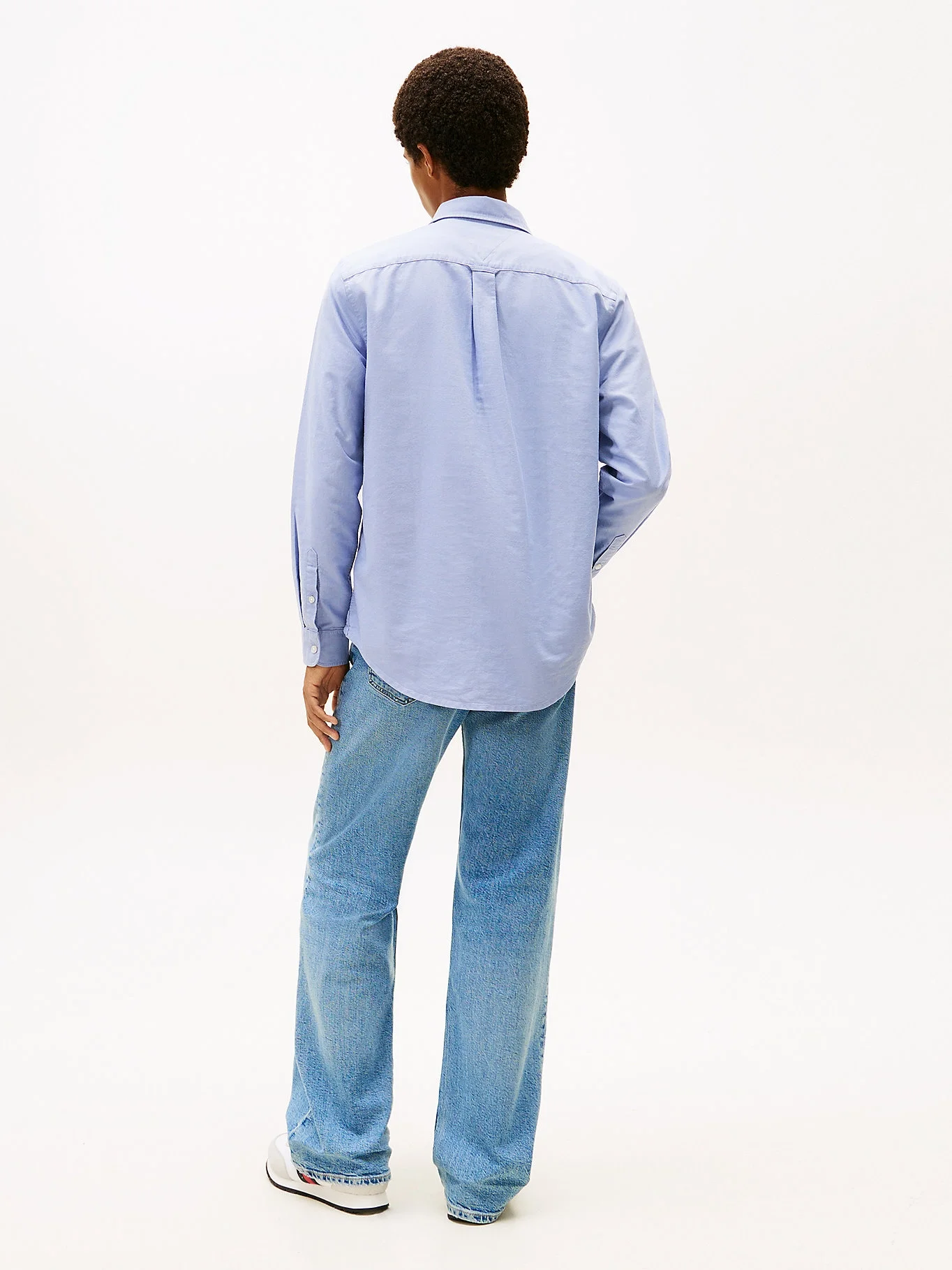 Tommy Hilfiger TJM Normal Kesim Oxford Erkek Mavi Gömlek DM0DM22836C5X