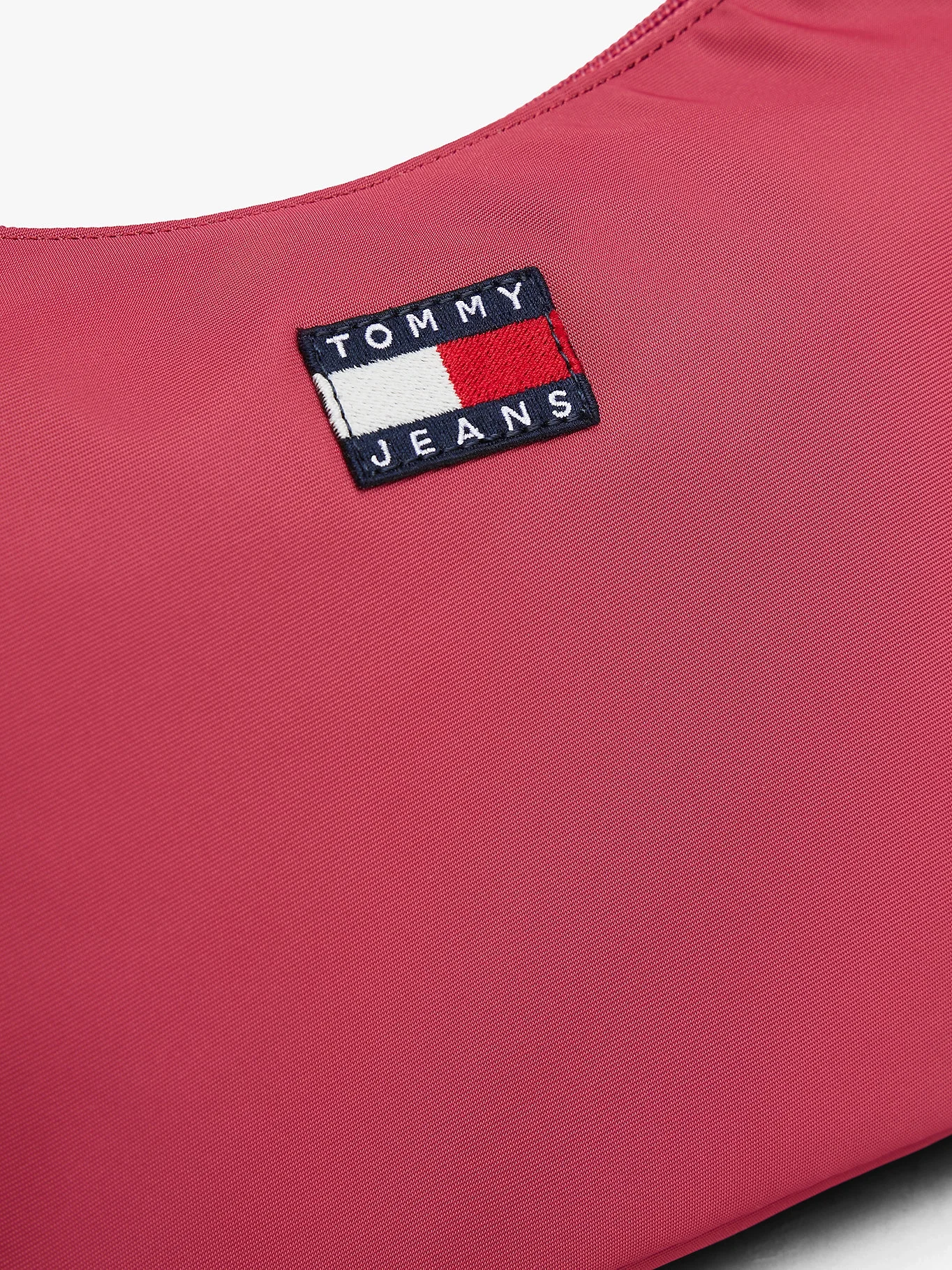 Tommy Hilfiger TJW Klasik Günlük Omuz Kadın Mor Omuz Çantası AW0AW17888VLN
