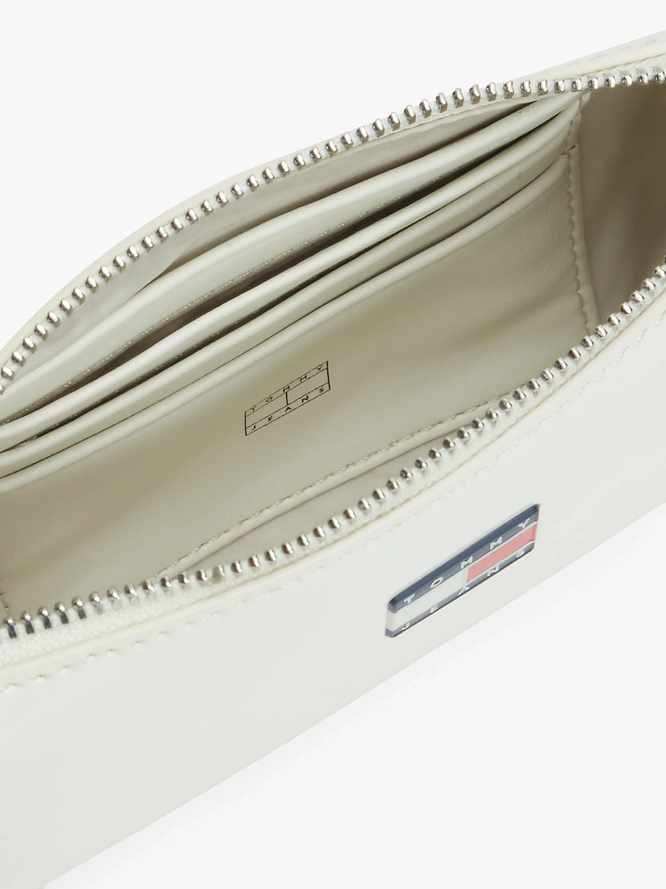 Tommy Hilfiger TJW Must Asılabilir Kadın Beyaz Cüzdan AW0AW18092YBI