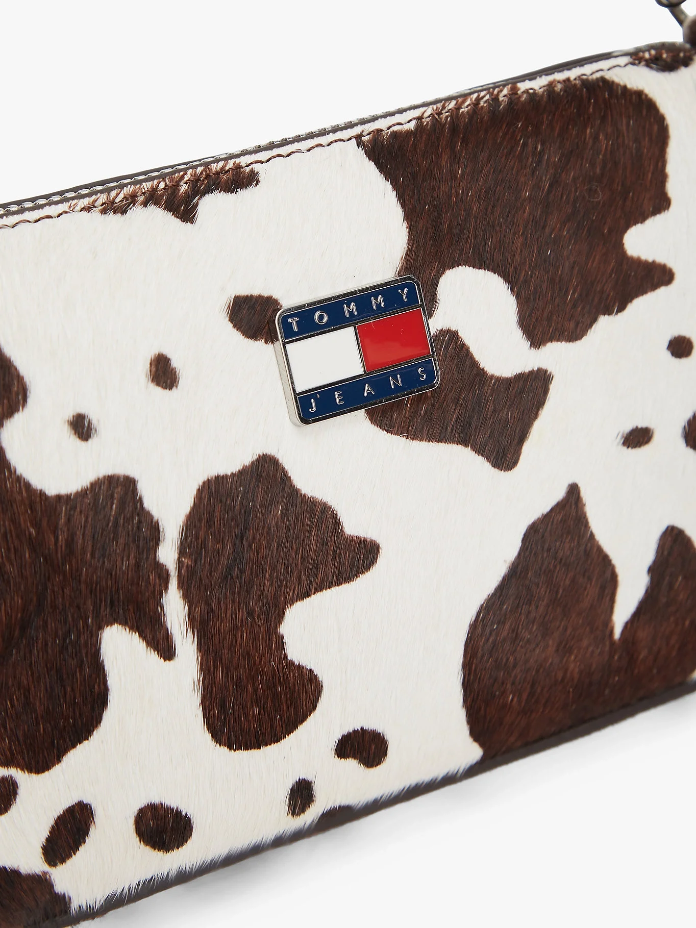 Tommy Hilfiger TJW Must İnek Desenli Asılabilir Kadın Beyaz Cüzdan AW0AW180910K6