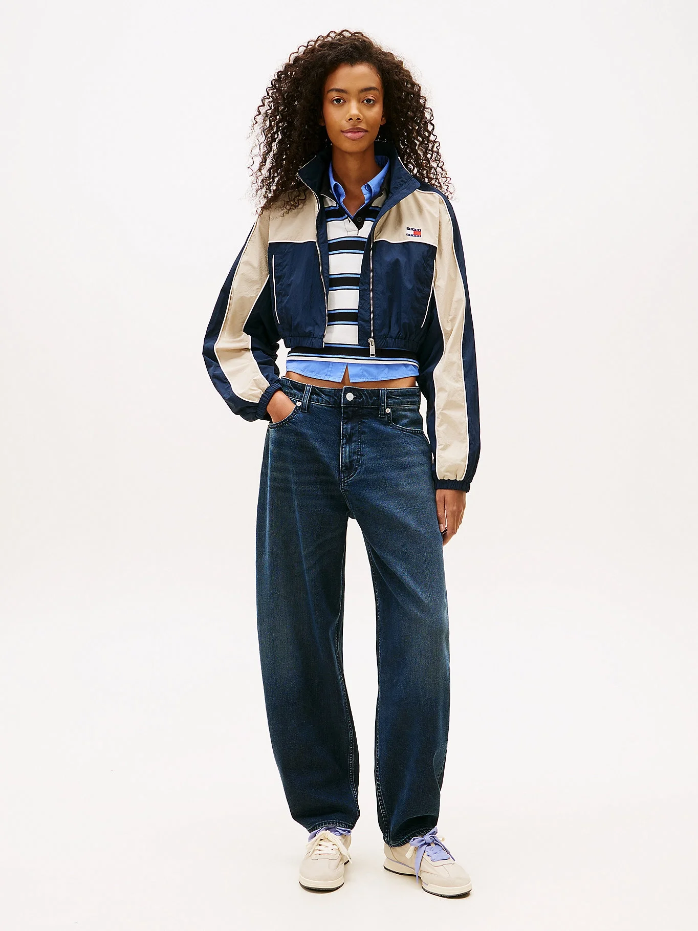 Tommy Hilfiger TJW Naylon Şerit Detaylı Kadın Mavi Yağmurluk DW0DW22055C1G