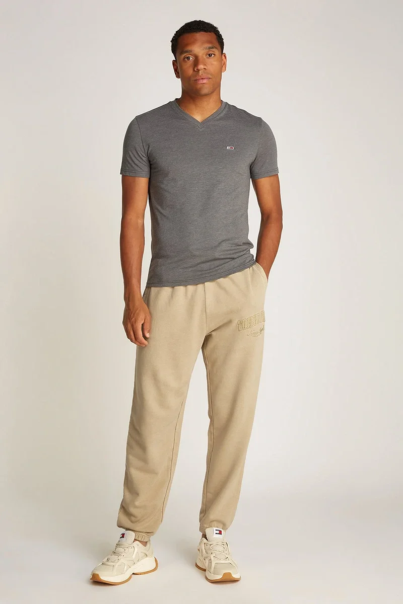 Tommy Hilfiger TJM RLX VINTAGE VARSITY JOGGER Erkek BEJ Eşofman Altı DM0DM20279ACT
