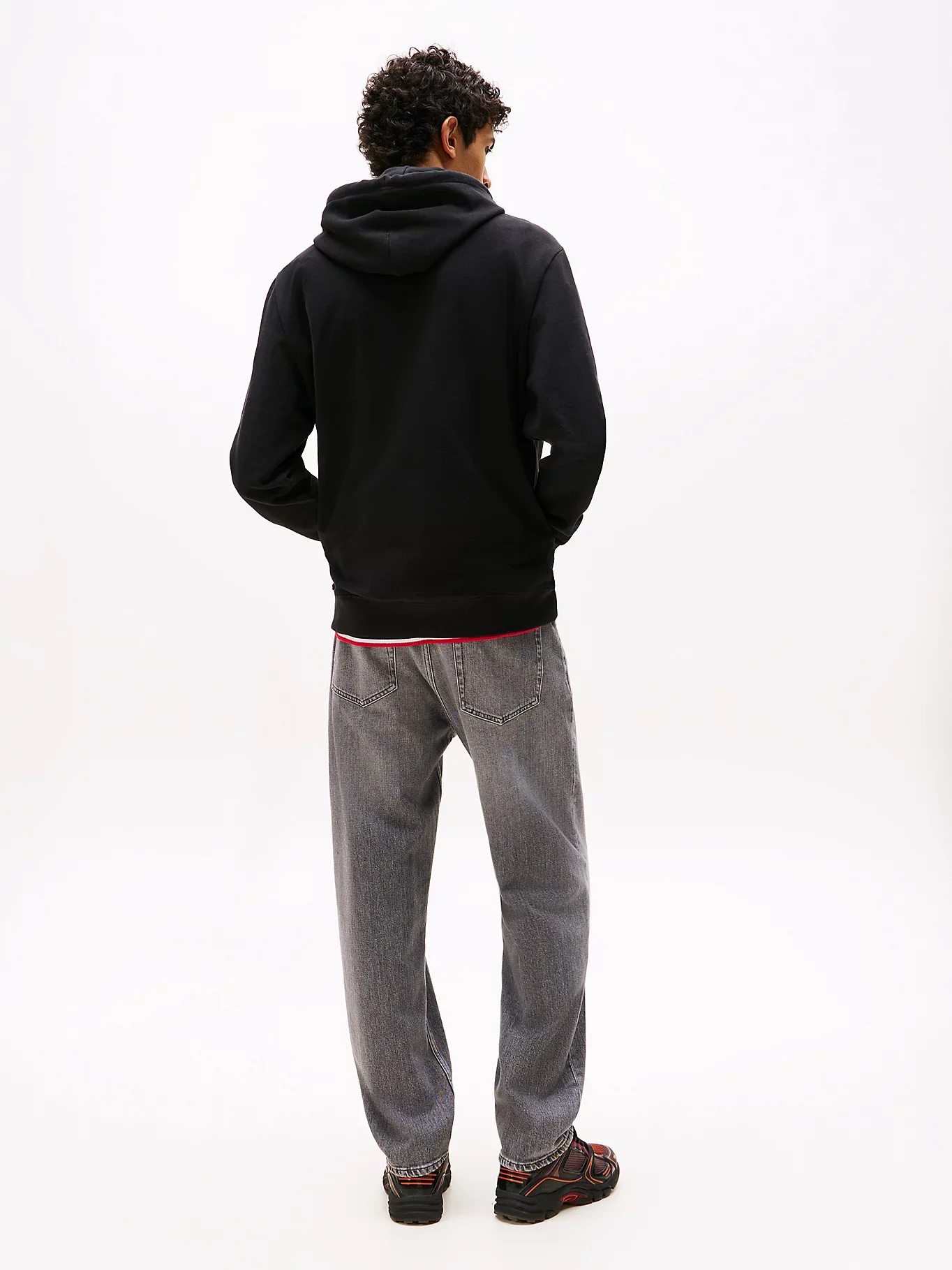 Tommy Hilfiger TJM Normal Kesim RWB Bayrak Desenli Erkek Sweatshirt DM0DM22092BDS