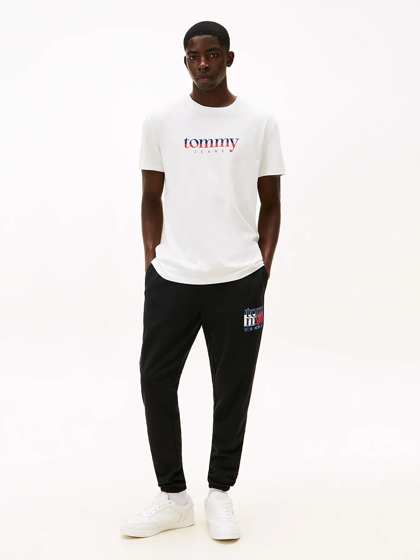 Tommy Hilfiger TJM Slim RWB Bayrak Desenli Erkek Eşofman Altı DM0DM22094BDS