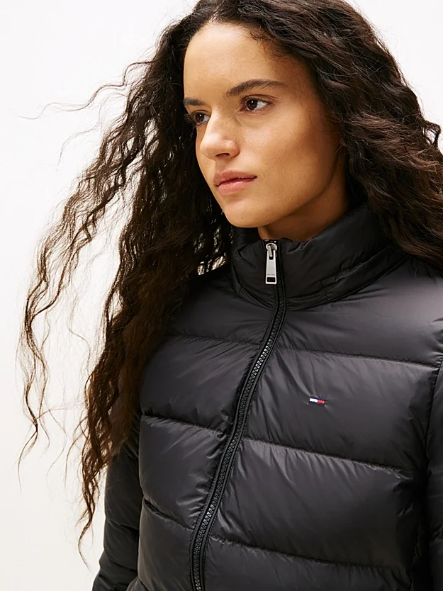 Tommy Hilfiger TJW Basic Kapüşonlu Kuş Tüyü Kadın Siyah  Mont  DW0DW18312BDS