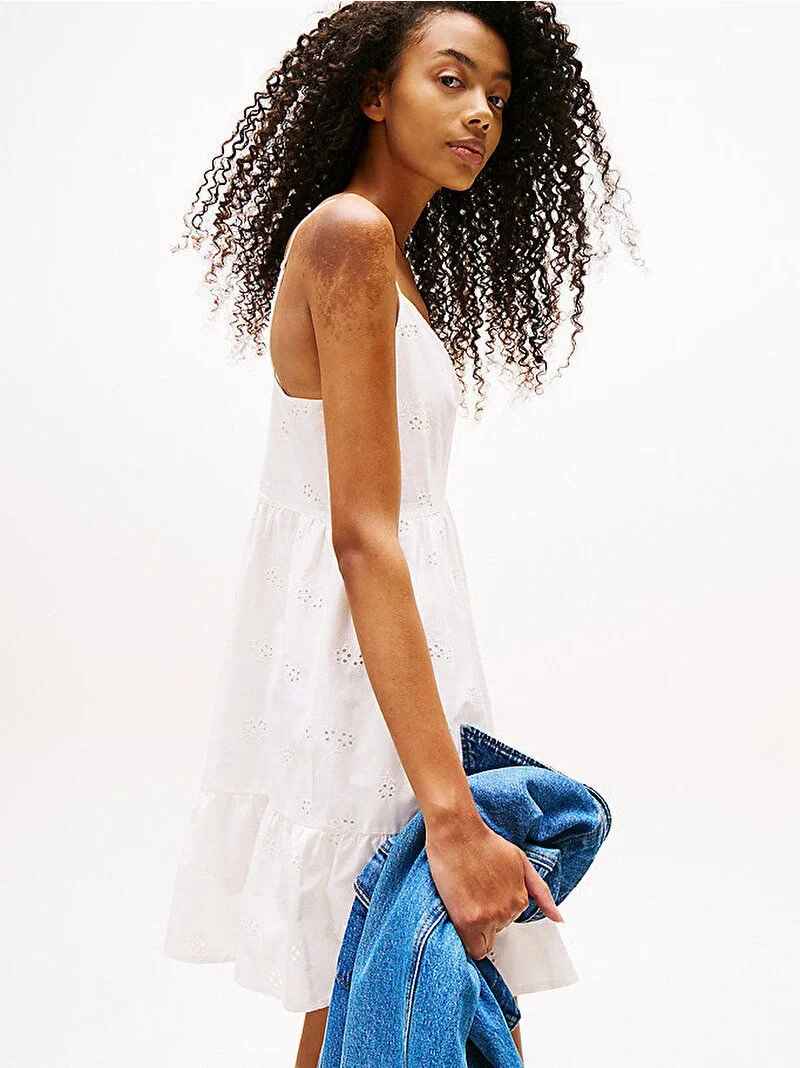 Tommy Hilfiger TJW BRODERIE ANGLAISE DRESS Kadın Beyaz Elbise DW0DW21165YBL