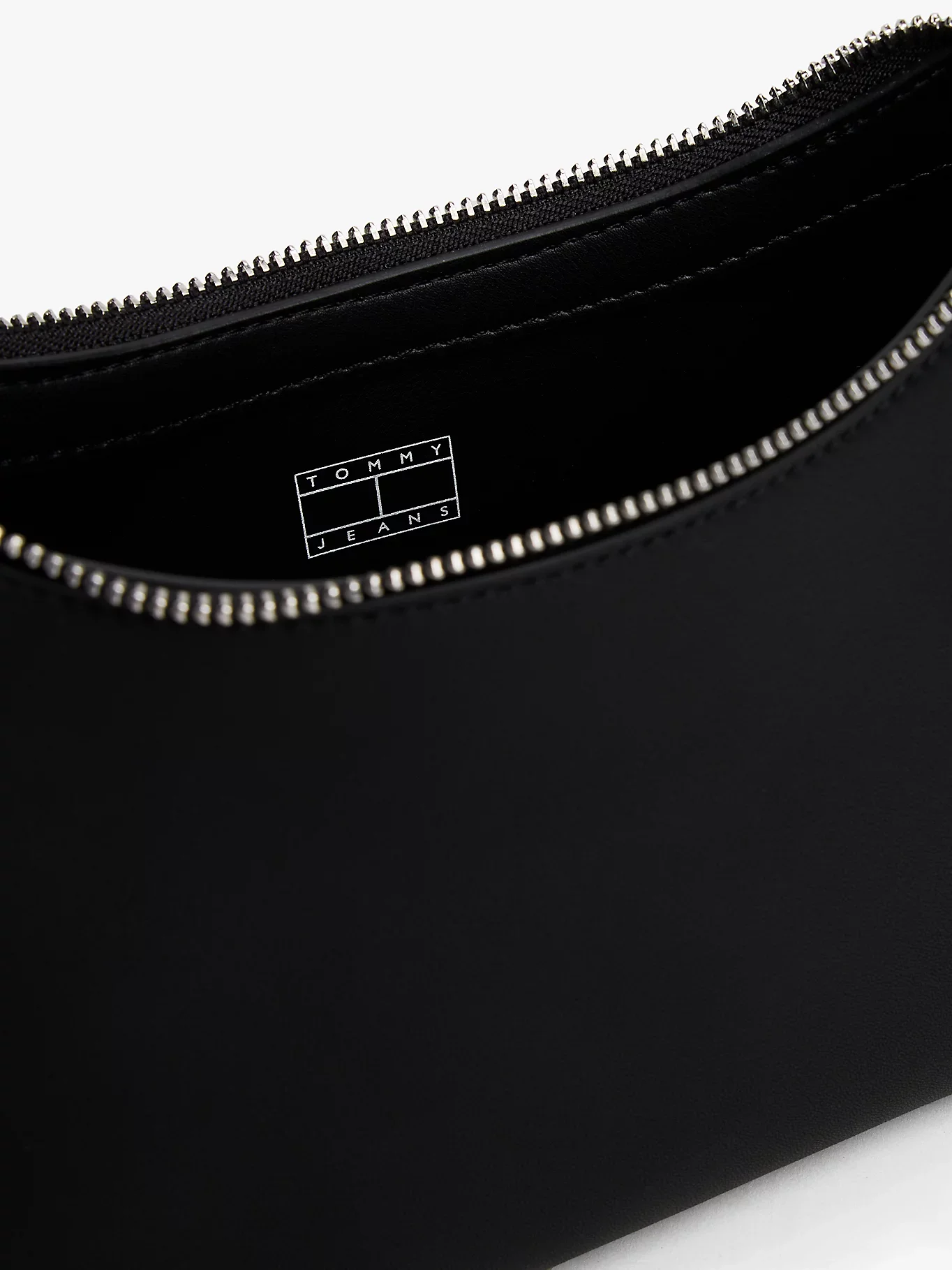 Tommy Hilfiger TJW Cool Omuz Kadın Siyah Omuz Çantası AW0AW17873BDS