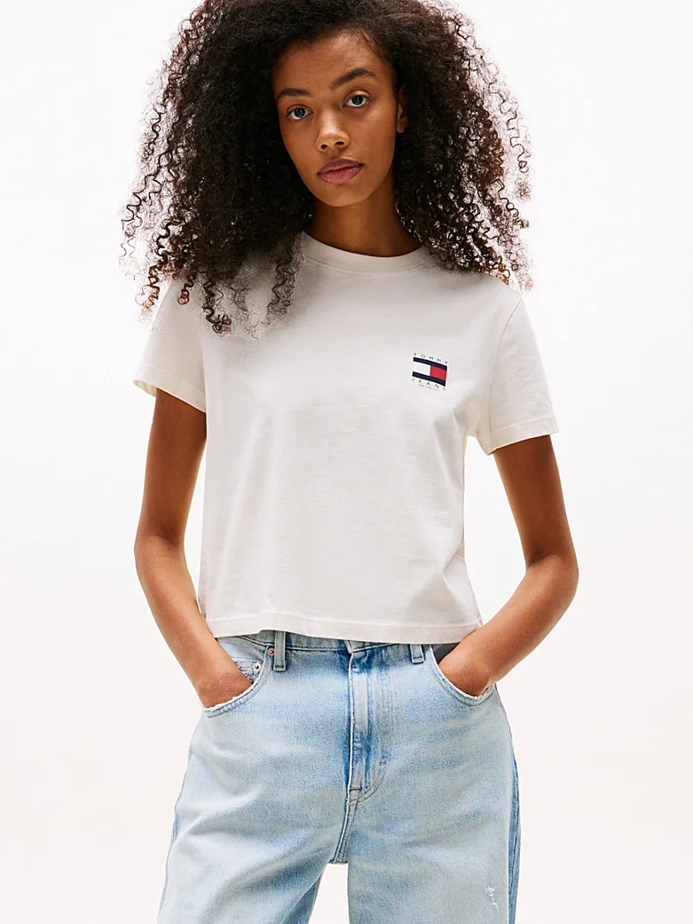 Tommy Hilfiger TJW REG SH TOMMY US FLAG SS TEE Kadın Beyaz T-shirt DW0DW21423YBH