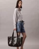 Calvin Klein Jeans Ultralight Kadın Siyah Tote Çanta LV04F3211G-UB1