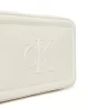 Calvin Klein Kadın Bold CK Logolu Beyaz  Kamera Çanta LV04F3220G-FUP