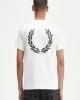 Fred Perry REAR POWDER LAUREL GRAPHIC TEE Erkek  T-shirt M7784-100