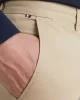 Tommy Hilfiger CHINO BLEECKER 1985 PIMA COTTON Erkek BEJ Pantolon MW0MW26619AEG