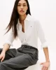 Tommy Hilfiger Kadın 1985 Dar Kesim Pike Uzun Kollu Beyaz Gömlek WW0WW43528YBL