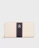 Tommy Hilfiger TH LEGACY LARGE ZA Kadın beyaz Cüzdan AW0AW16921AA8