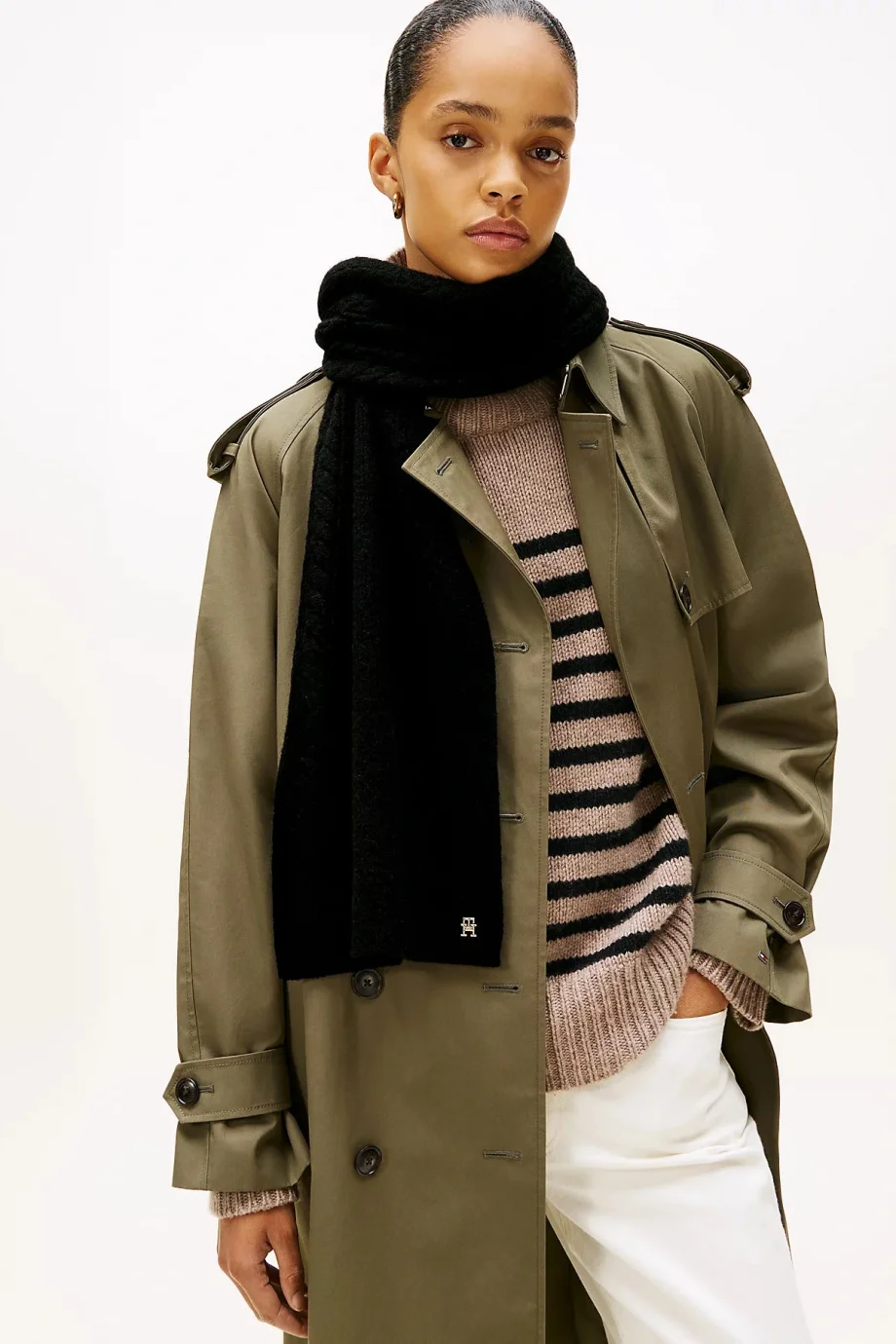 Tommy Hilfiger TH Elevated Chic Yumuşak Kadın Siyah  Şal  AW0AW17788BDS