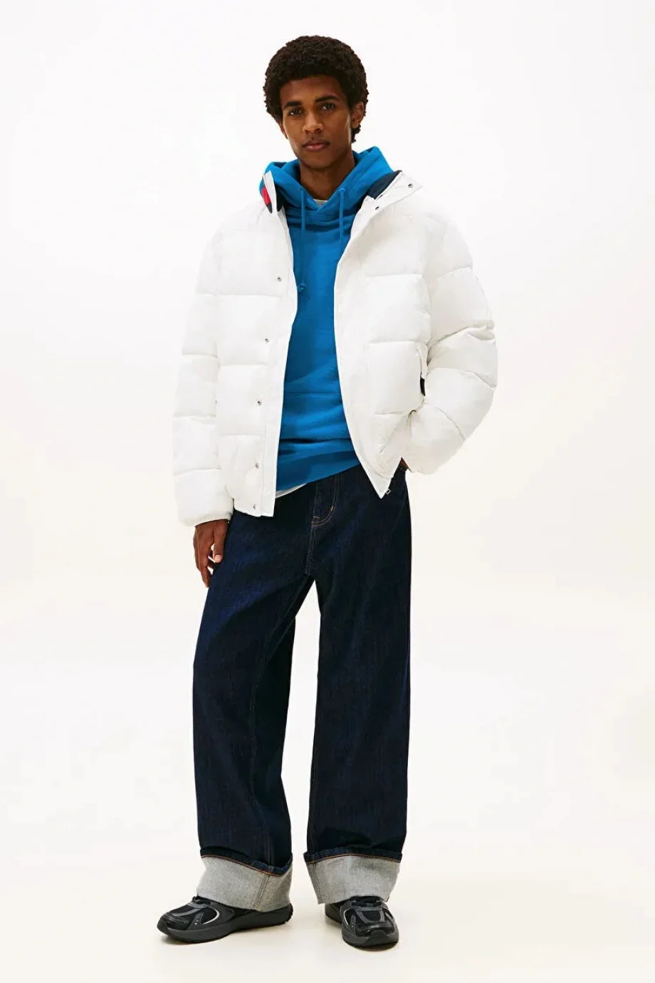 Tommy Hilfiger TJM DNA Yakalı Şişme Erkek Beyaz  Mont  DM0DM22041YBL