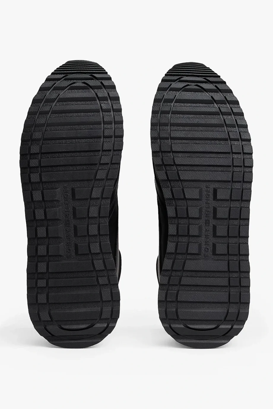 Tommy Hilfiger New Runner Eva Tabanlı Deri Klasik Erkek Siyah Sneaker FM0FM055120GX