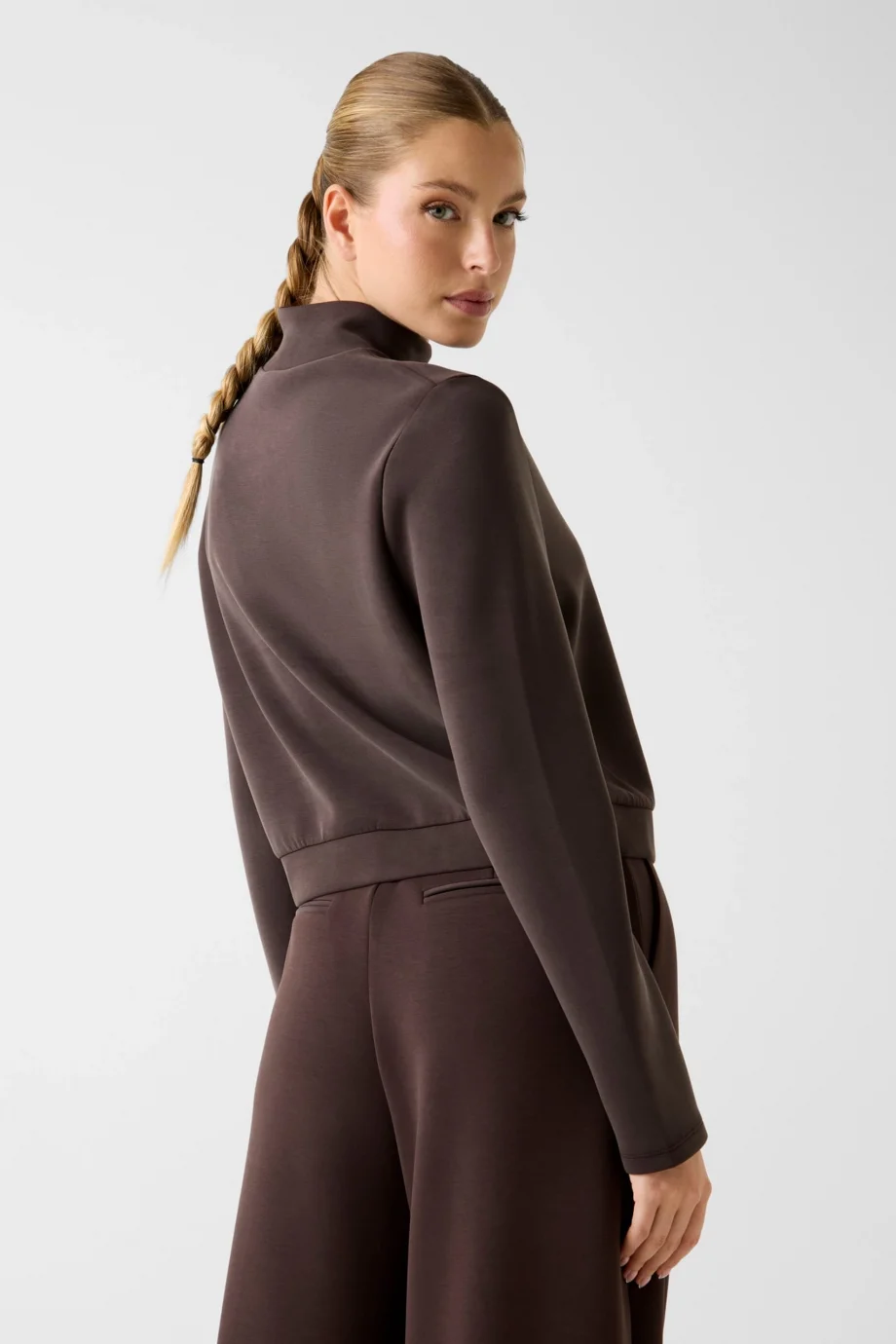 Guess Olympe Yüksek Yaka Kadın Kahverengi Sweatshirt V4YQ05KCAY2-A10K