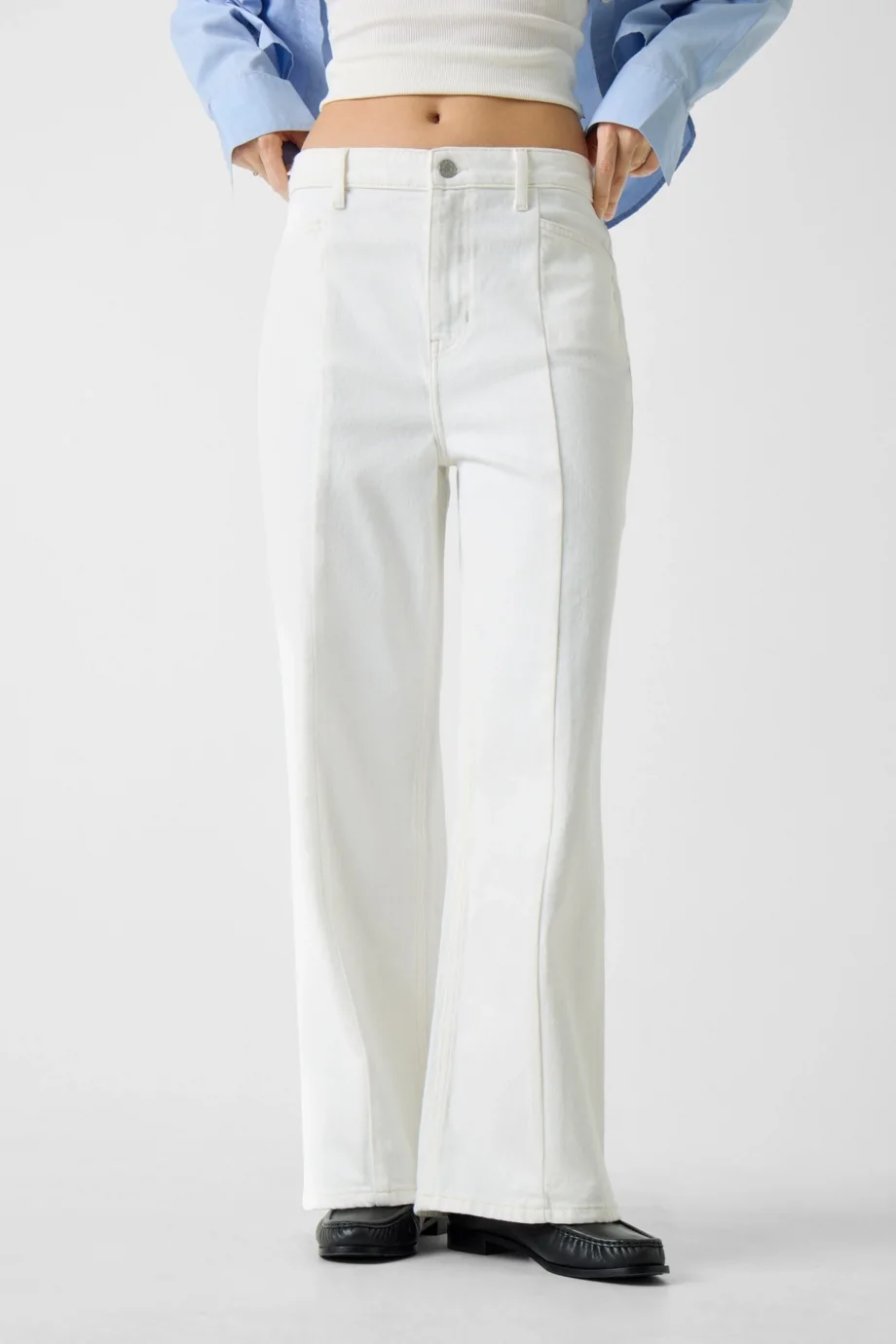 Guess GJ G11 Yüksek Bel Geniş Paça Kısa Dikiş Detaylı Kadın Beyaz Jeans W6RA1HD6521-GJWI