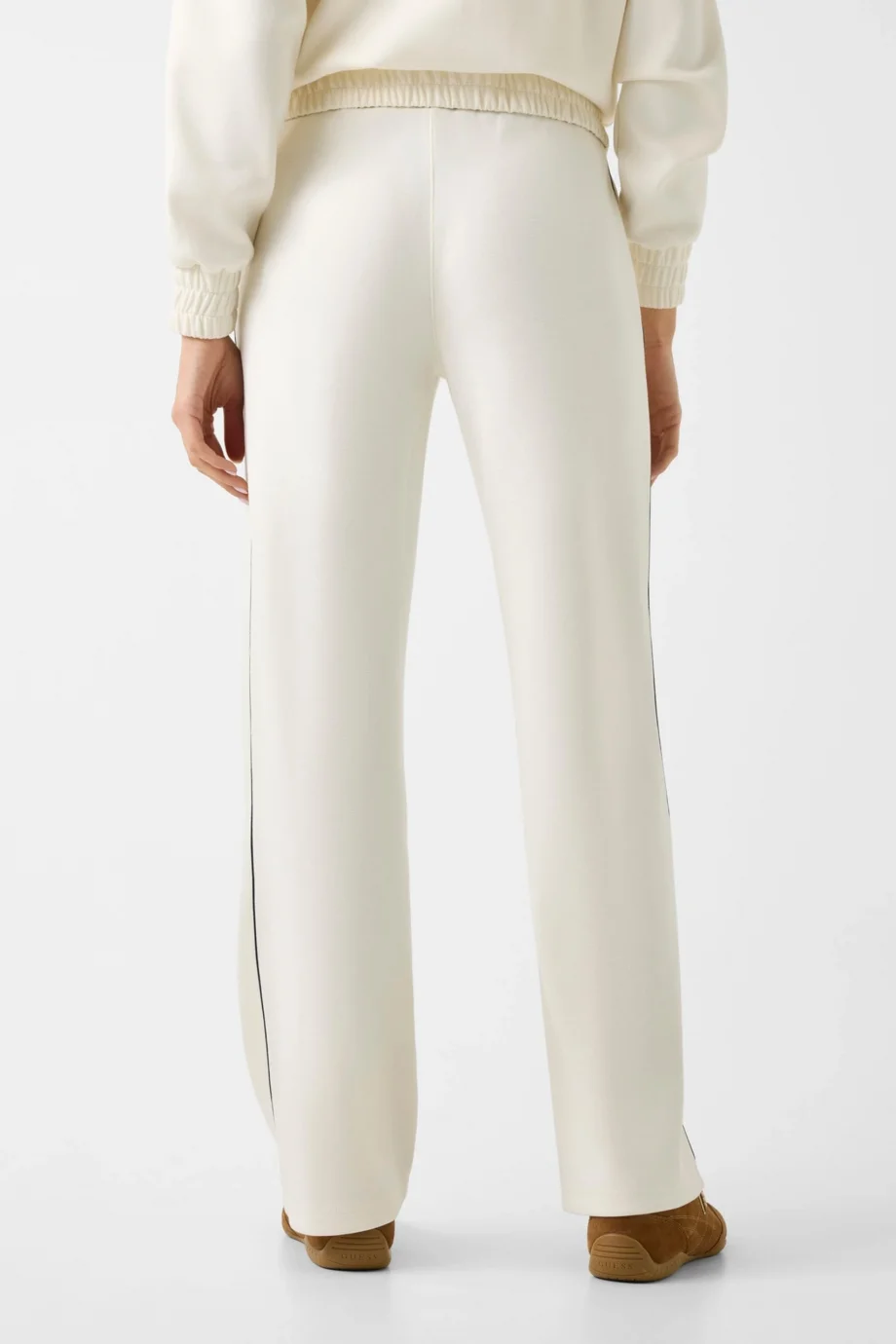 Guess Georgia Geniş Paça Kadın Beyaz Eşofman Altı V6RB00KD852-G1O6