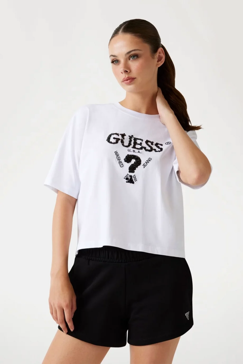 Guess Aurélie Kadın Beyaz Aktif Boxy Fit T-Shirt V4YI06I3Z14-G011