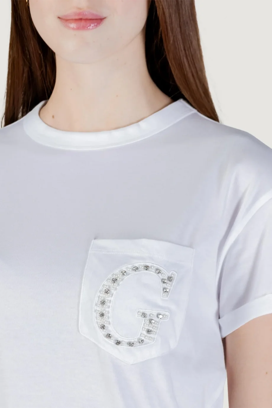 Guess Kısa Kollu Bisiklet Yaka Cepli G Logolu Kadın Beyaz T-shirt W6GI17K3037-G011