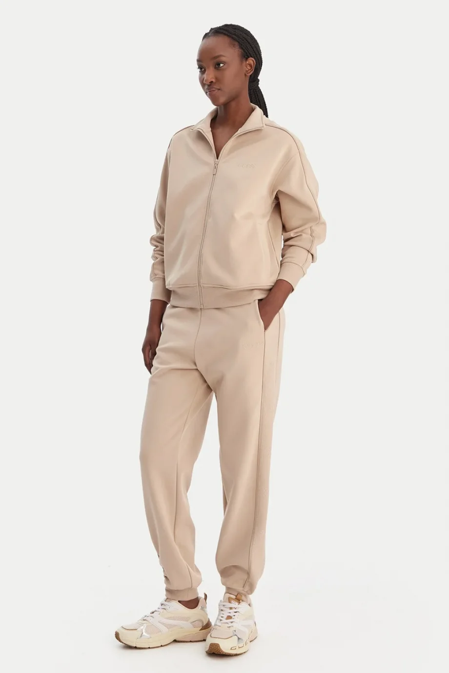 Guess Octavia Yüksek Yaka Tam Fermuarlı Kadın Bej Eşofman Üstü  V5BQ15KCX22-G1BW