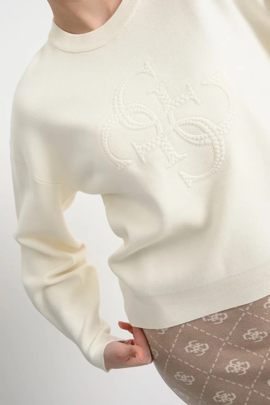 Guess Uzun Kollu Bisiklet Yaka Parker 4G Logolu Triko Kadın Beyaz Triko W6RR48Z26I2-G047