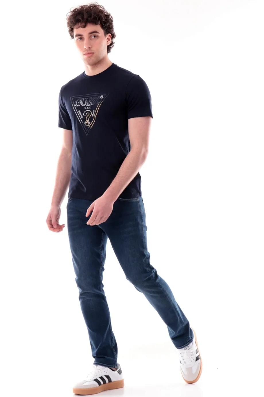 Guess Bisiklet Yaka Kısa Kollu Üçgen HD Çok Renkli Erkek Lacivert T-shirt M6GI11K2992-G7V2