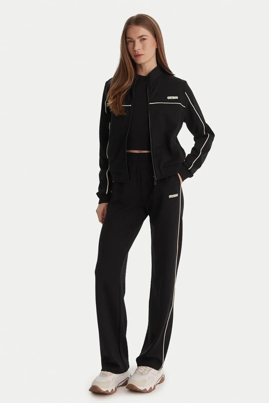 Guess Clara Düz Paça Kadın Siyah Eşofman Altı V6GB16K4777-JBLK