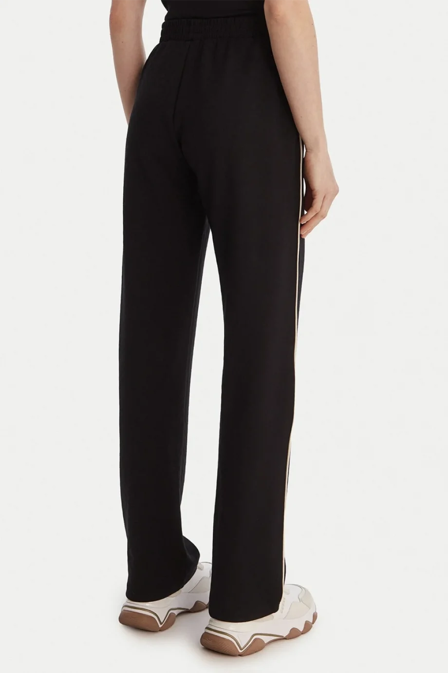 Guess Clara Düz Paça Kadın Siyah Eşofman Altı V6GB16K4777-JBLK