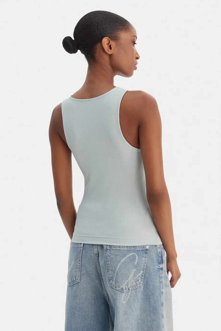 Guess Kolsuz Yuvarlak Yaka Guendalina Kadın Yeşil Top W6RP39KD092-G8CC