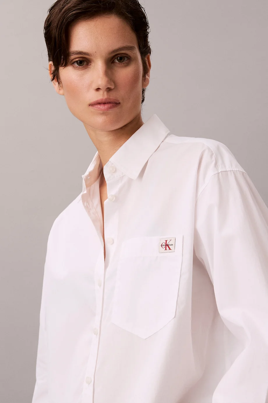 Calvin Klein Pamuklu Poplin Rahat Kesim Dokuma Kadın Beyaz Gömlek LV047F147G-YAA