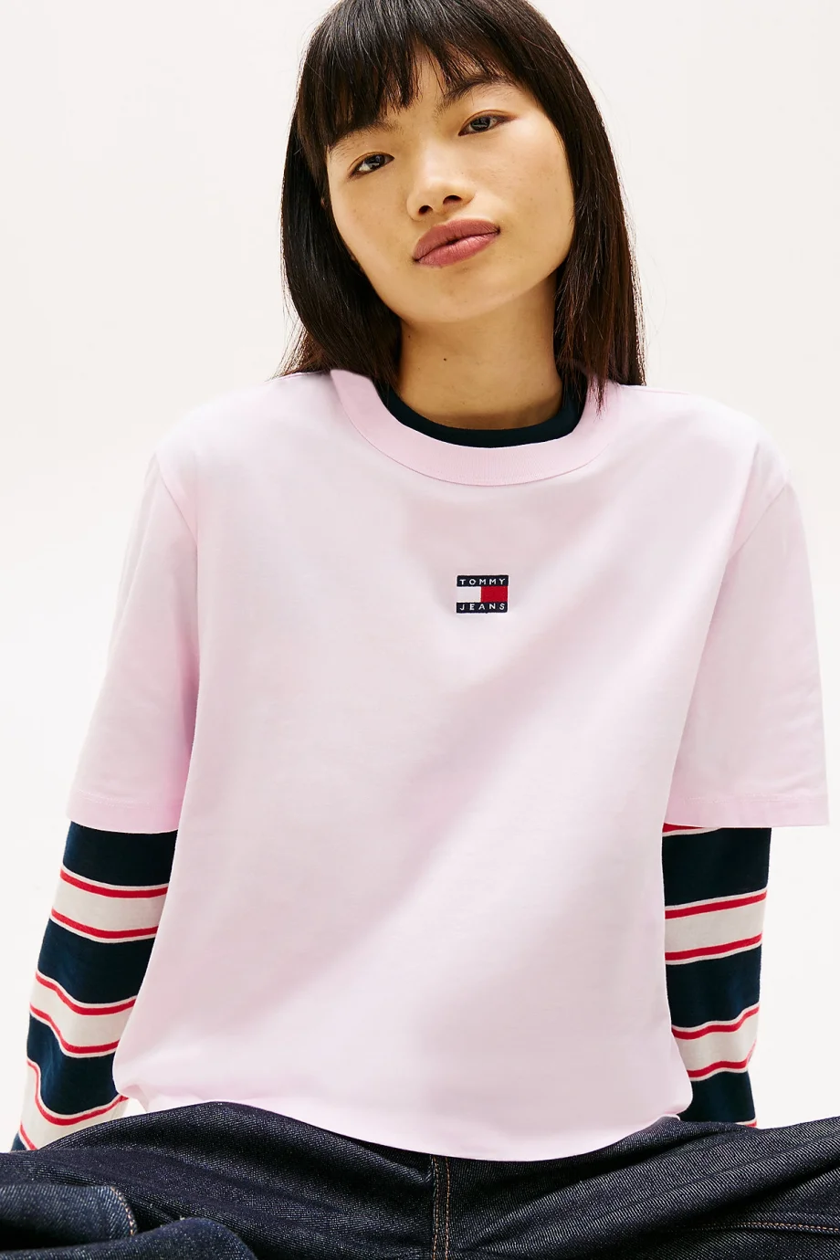 Tommy Hilfiger TJW Kutulu Kesim Amblemli Kadın Pembe T-shirt DW0DW22202TN9