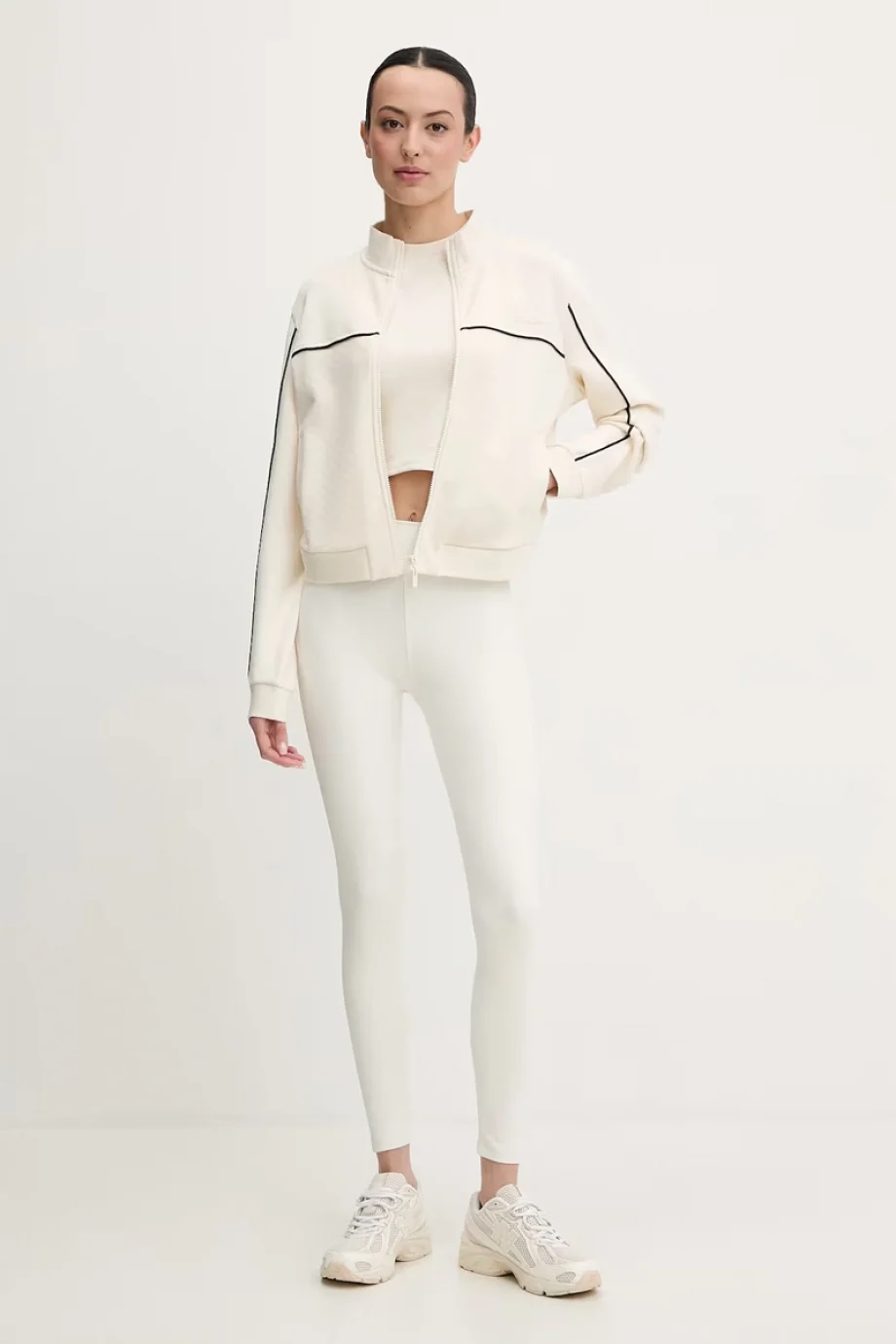 Guess Clara Tam Fermuarlı Kadın Beyaz Sweatshirt V6GQ09K3001-G047