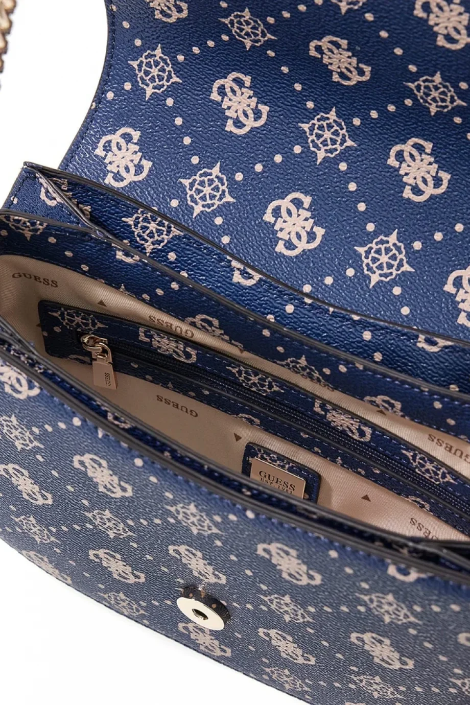 Guess Emelie Logolu Kapaklı Omuz Kadın Lacivert Omuz Çantası HWGP9928200-NLO