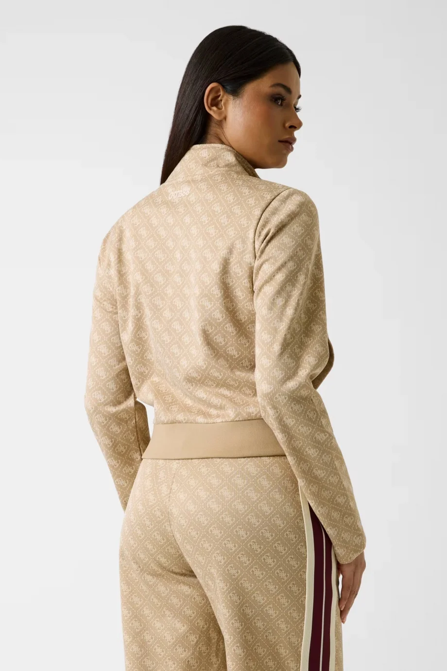 Guess 4G Jakarlı Tam Fermuarlı Kadın Bej Sweatshirt V6GQ06K2957-FMC3