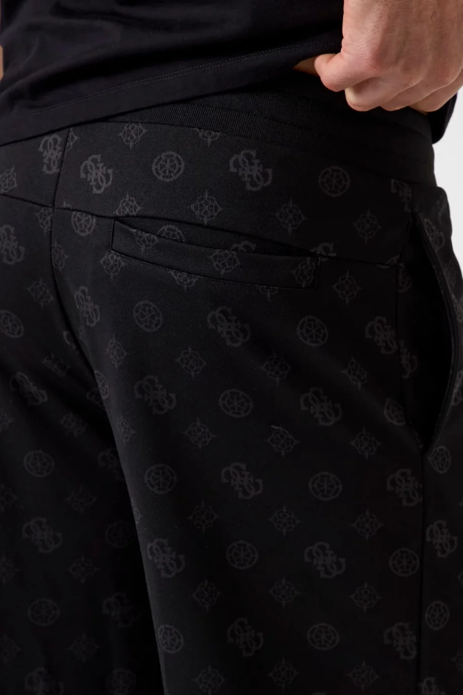 Guess Ovidio Erkek Siyah Eşofman Altı Z6GB03K2850-FJCD