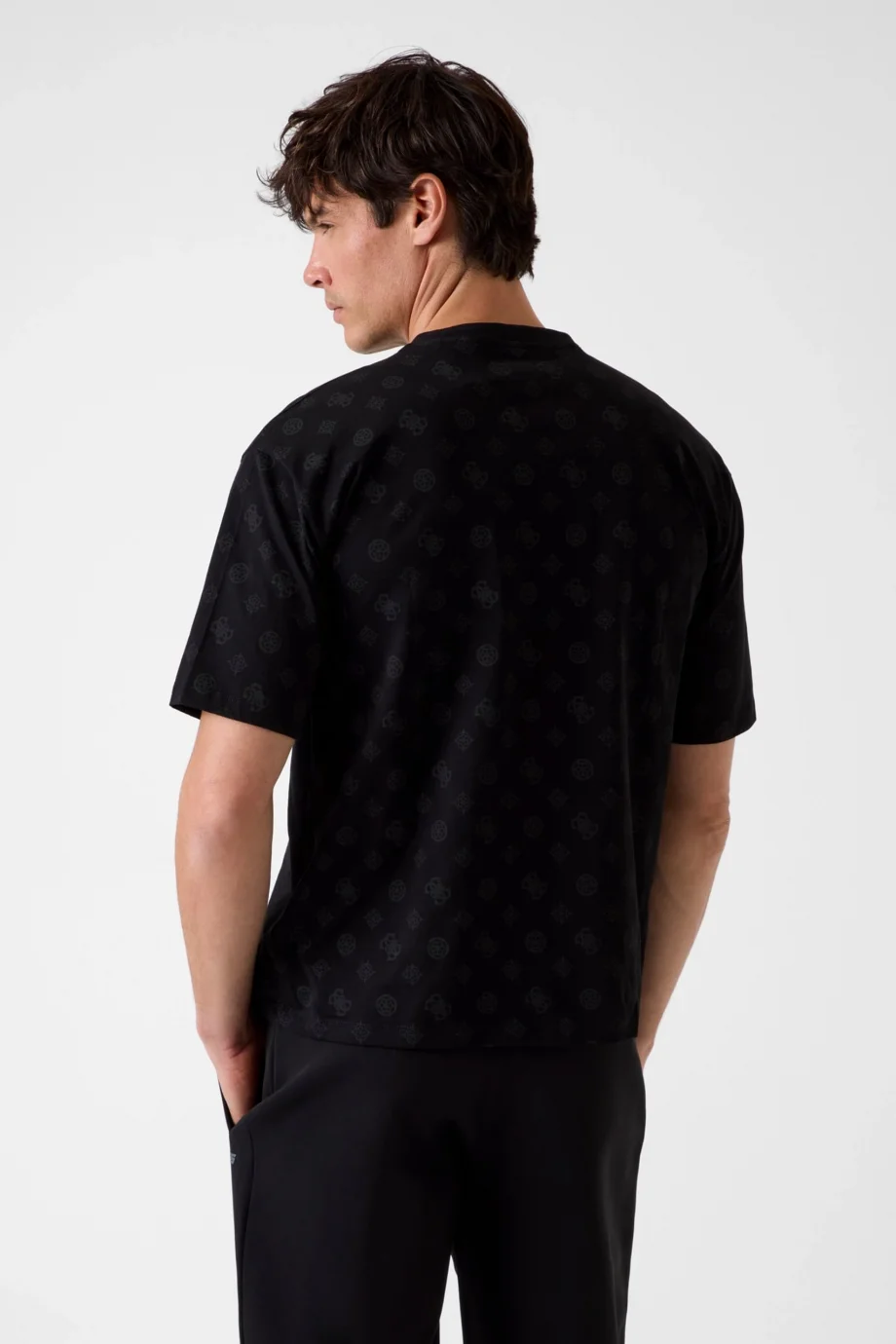 Guess Ovidio Bisiklet Yaka Kısa Kollu Erkek Siyah T-shirt Z6GI07K2852-PMKW