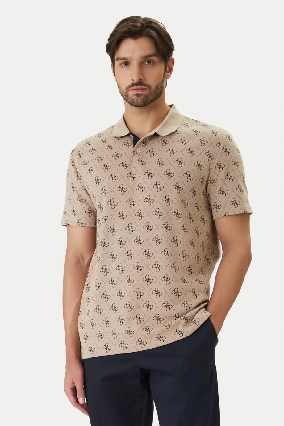 Guess Kısa Kollu Tamamı 4G Jakarlı Polo Yakalı Erkek Bej Polo T-shirt M6GP04K3073-FMAZ