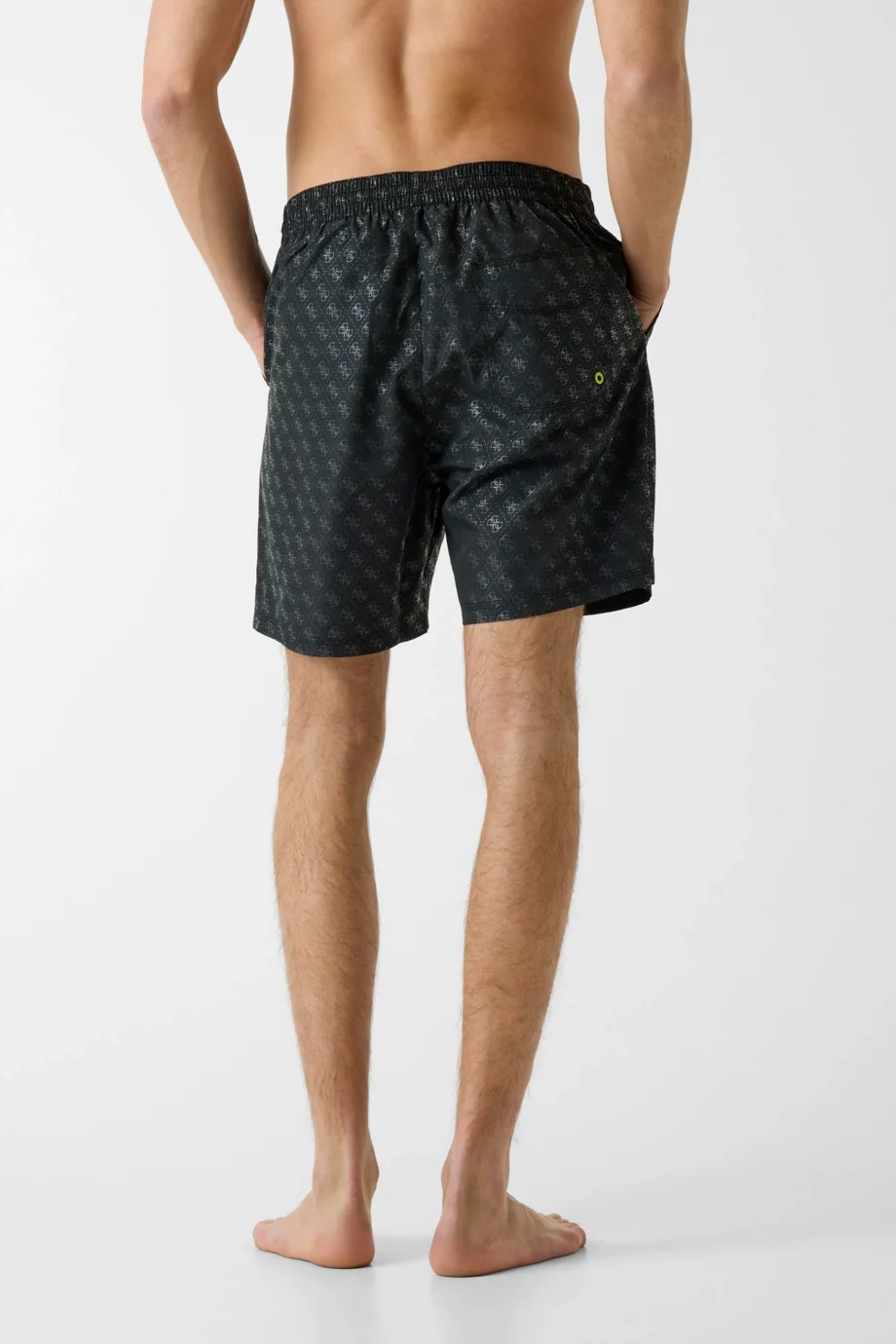 Guess New 4G Logolu Orta Boy Erkek Siyah Mayo F6GT26WG2A2-PJ1G