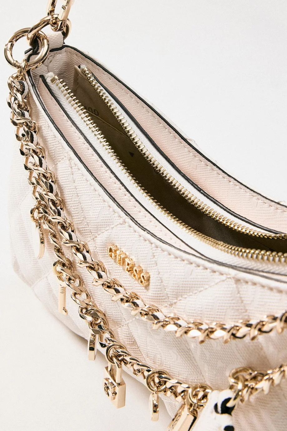 Guess Libby Kadın Beyaz Omuz Çantası HWGG9912180-OFF