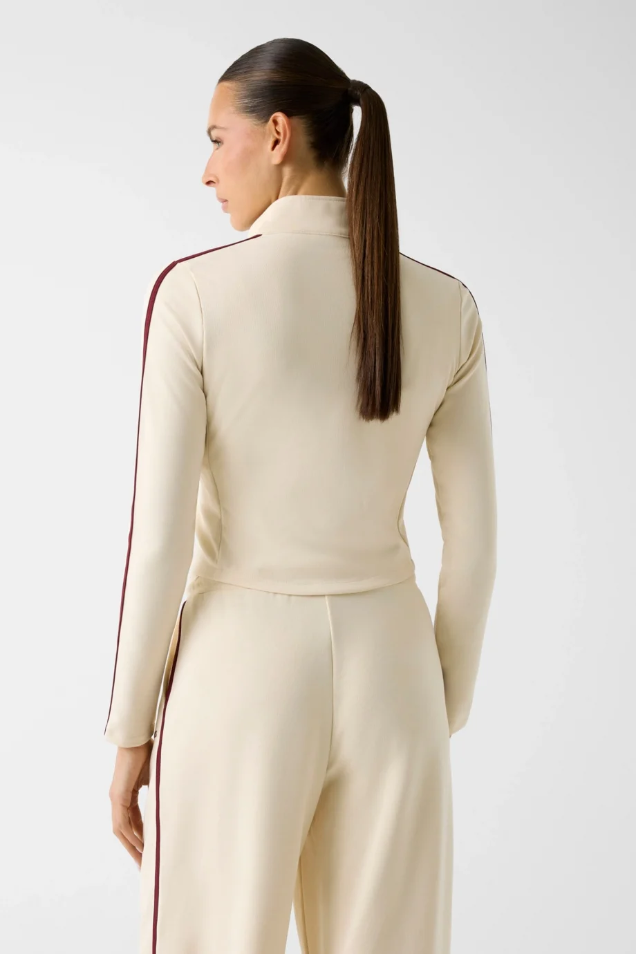 Guess Jasmine Tam Fermuarlı Kadın Beyaz Sweatshirt V6GQ04K2911-G047