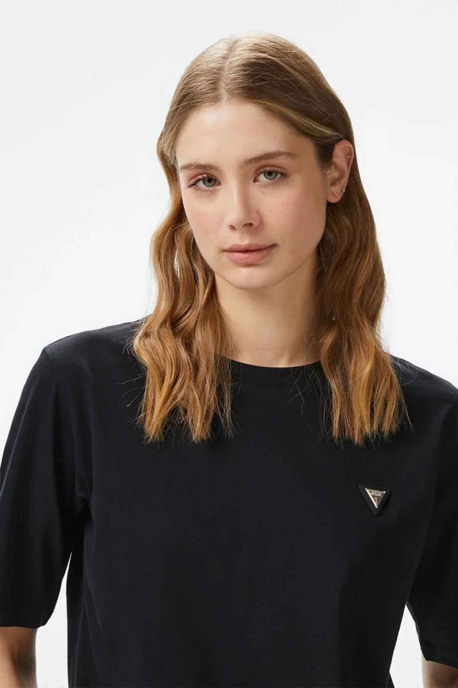 Guess Colette Kadın Siyah Aktif Boxy Fit T-Shirt V4BI21I3Z14-JBLK