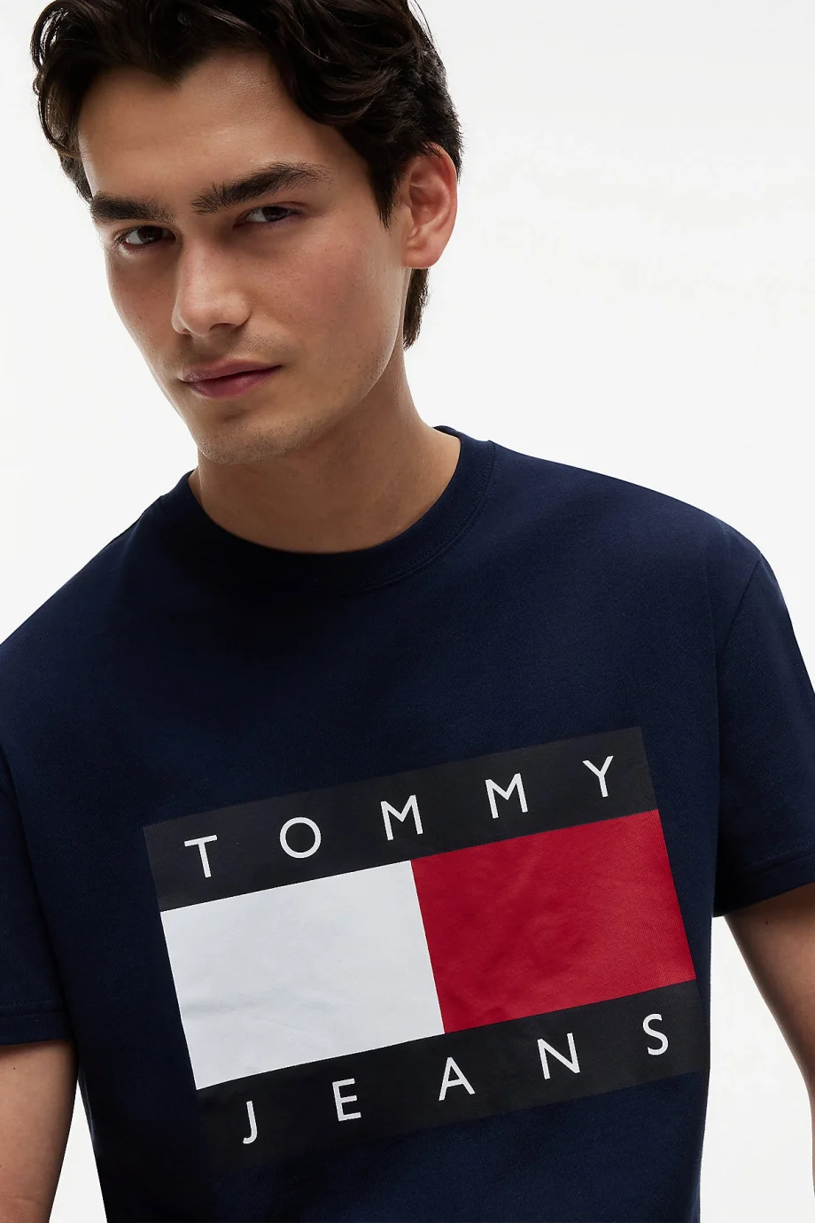 Tommy Hilfiger TJM Normal Kesim Büyük Bayraklı Kısa Kollu Erkek Mavi T-shirt DM0DM22645C1G