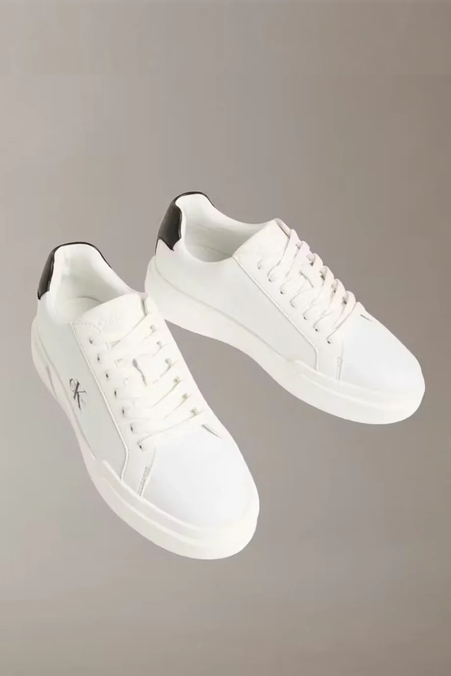 Calvin Klein Chunky Cupsole Bağcıklı Deri Kadın Siyah Sneaker YW0YW01947-06X